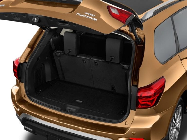 Nissan pathfinder 2020 салон