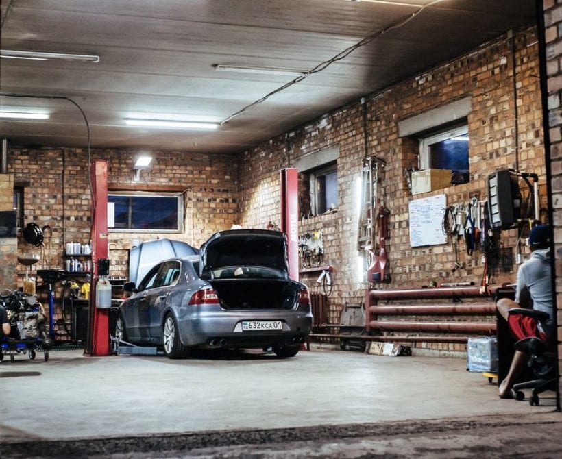 Top Tips for Setting Up Your Car Garage - F1 Formula 1 Magazine