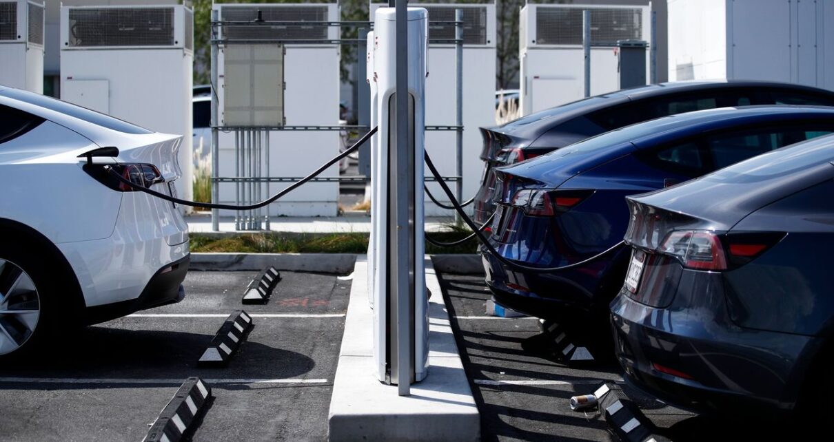Electric Vehicles and Energy Grid