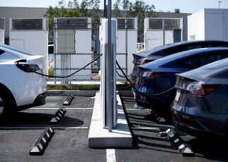 Electric Vehicles and Energy Grid